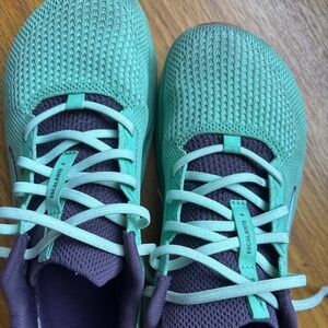 Altra Escalante Running Shoes Sz 7.5